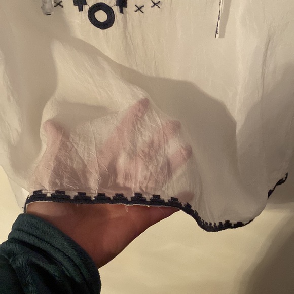 Blouse - Picture 4 of 6